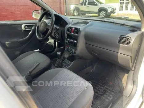 Corsa Sedan 1.4 4P MAXX FLEX