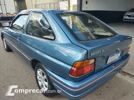ESCORT 1.6 I GL 8V