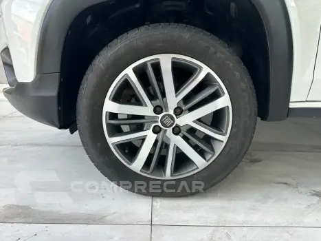 Strada Volcano 1.3 Flex 8V CD