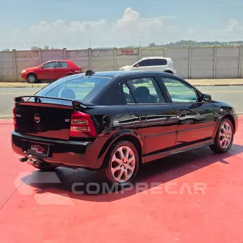 Astra Advantage 2.0 MPFI 8V FlexPower 5p