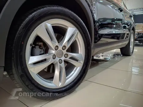 Q3 1.4 TFSI AMBIENTE GASOLINA 4P S TRONIC