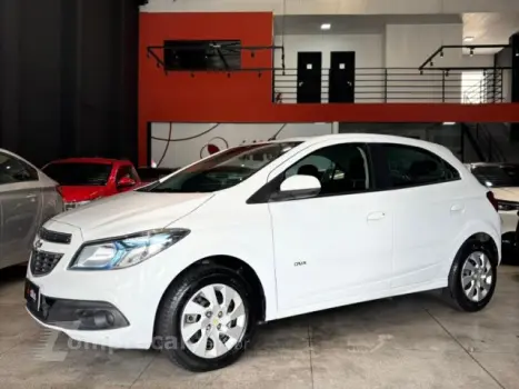 ONIX - 1.4 MPFI LT 8V 4P MANUAL