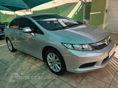 CIVIC - 1.8 LXS 16V 4P AUTOMÁTICO