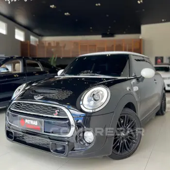 MINI COOPER 2.0 S Exclusive 16V Turbo 2 portas