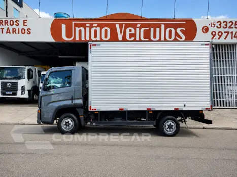 Volkswagen Delivery Express+ 3.0 Prime + (Baú Facchini) 2 portas