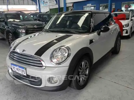MINI COOPER 1.6 16V GASOLINA 2P AUTOMÁTICO 2 portas