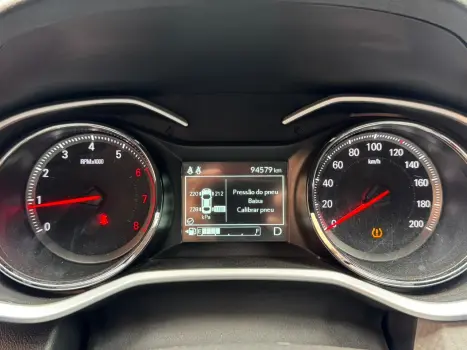 ONIX 1.0 Turbo Plus Premier