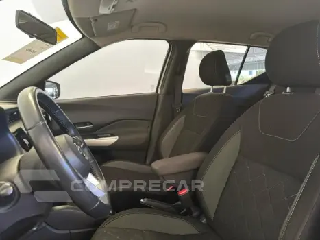 KICKS SV CVT 1.6 16V FLEX 5P AUT