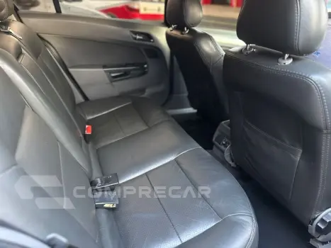 Vectra Elegan. 2.0 MPFI 8V FlexPower Aut