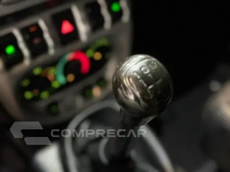 T4 - 3.0 TETO RÍGIDO 16V TURBO ELETRONIC 2P MANUAL