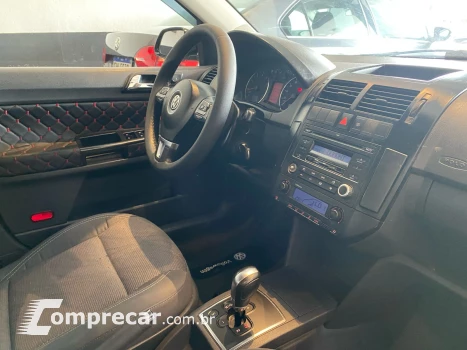 POLO SEDAN 1.6 MI Comfortline 8V