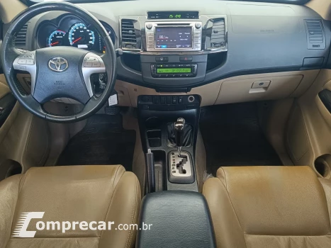 HILUX SW4