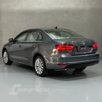 JETTA Highline 2.0 TSI 16V 4p Tiptronic