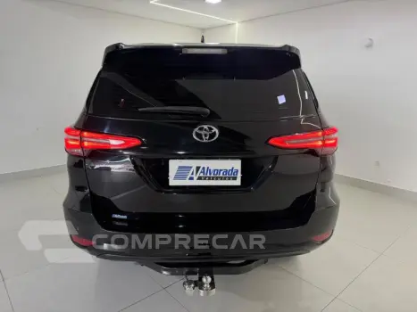 HILUX SWSRXA4FD