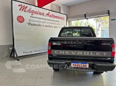 S10 2.4 Advantage 4X2 CD 8V