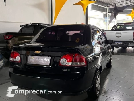 CLASSIC - 1.0 MPFI LS 8V 4P MANUAL