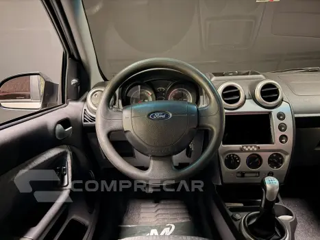 FIESTA 1.6 ROCAM SEDAN 8V FLEX 4P MANUAL