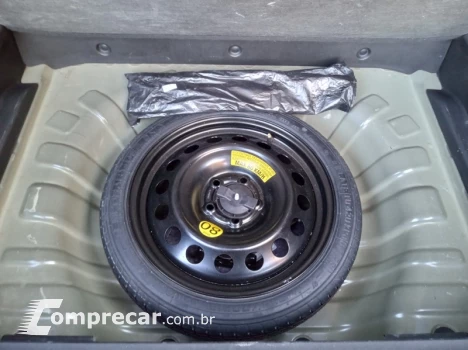 Tracker LT 1.0 Turbo (Aut.)