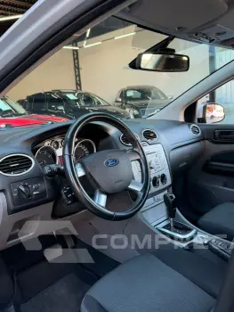 Focus Sedan 2.0 16V/2.0 16V Flex 4p Aut.