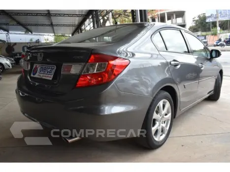 CIVIC - 1.8 EXS 16V 4P AUTOMÁTICO