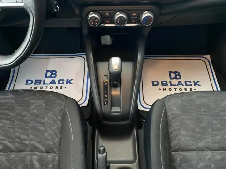 KICKS Active 1.6 16V Flex Aut.