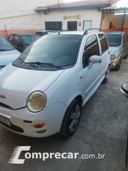 QQ 1.1 MPFI 16V