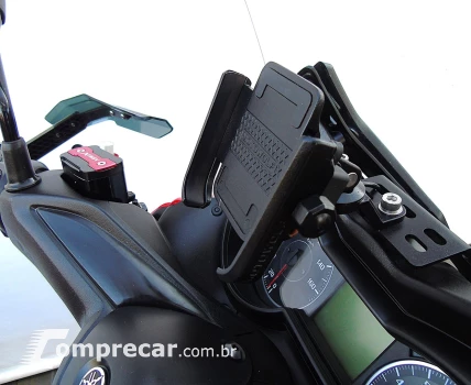 YAMAHA XMAX 250 ABS