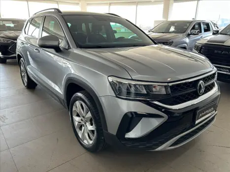 TAOS 1.4 250 TSI TOTAL FLEX COMFORTLINE AUTOMÁTICO