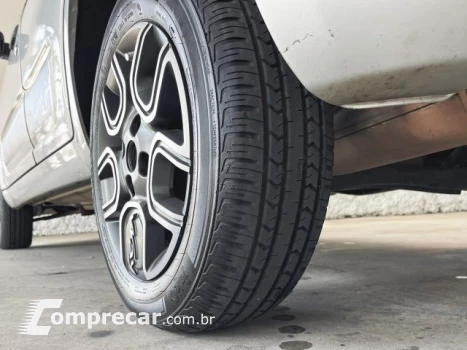 UNO - 1.0 EVO VIVACE 8V 4P MANUAL