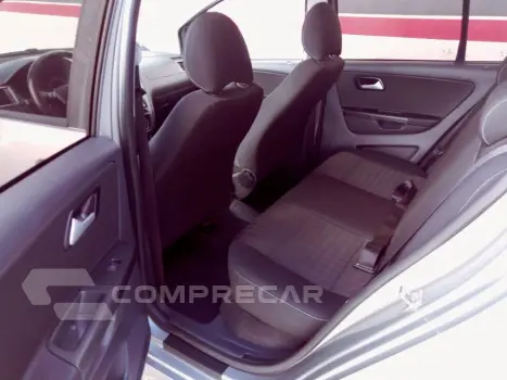 Fox Comfortline 1.6 Flex 8V 5p