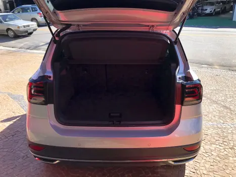 T-Cross 1.4 250 Tsi Total Flex Highline Automático