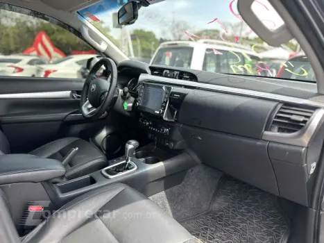 HILUX 2.8 D-4D TURBO DIESEL CD SRV 4X4 AUTOMÁTICO