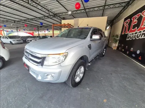 FORD RANGER 3.2 XLT 4X4 CD 20V DIESEL 4P MANUAL 4 portas
