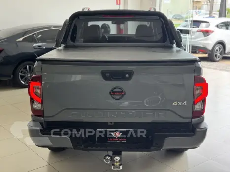 Frontier 2.3 16V PRO4X CABINE DUPLA 4X4 BI-TURBO DIESEL AUTO