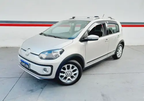 Volkswagen up! cross I MOTION 1.0 T.Flex 12V 5p 4 portas