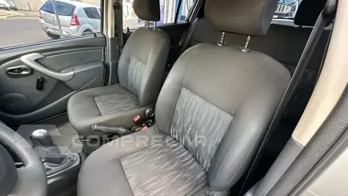 SANDERO 1.0 Authentique 16V