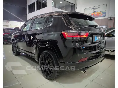 COMPASS 2.0 HURRICANE 4 TURBO GASOLINA BLACKHAWK AT9