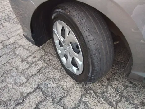 HB20S 1.0 12V FLEX COMFORT PLUS MANUAL