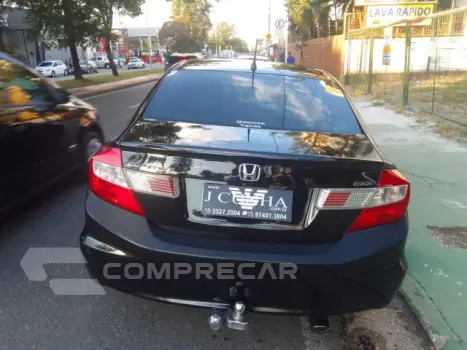 CIVIC - 1.8 EXS 16V 4P AUTOMÁTICO