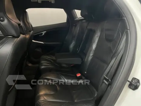 V40 - 2.0 T4 DYNAMIC TURBO 4P AUTOMÁTICO