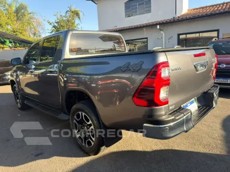Hilux Caminhonete 2.8 16V SRX 4X4 DIESEL CABINE DUPLA AUTOMÁ