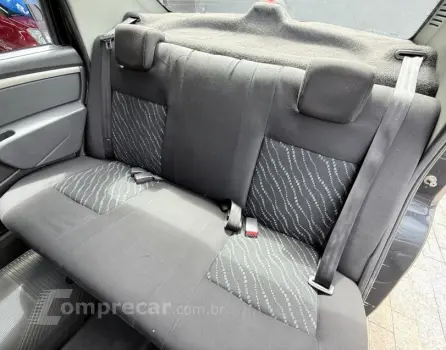 LOGAN 1.0 Authentique 16V