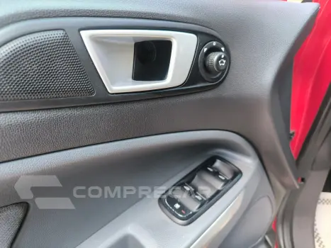 ECOSPORT 1.6 Freestyle 8V