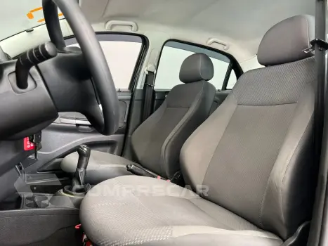 VOYAGE 1.0 MI 8V FLEX 4P MANUAL