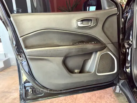 COMPASS 2.0 16V FLEX LONGITUDE AUTOMÁTICO