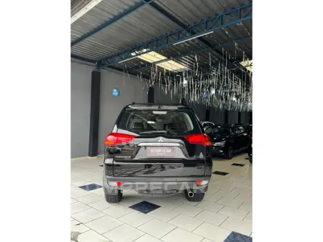 PAJERO DAKAR 3.2 4X4 16V TURBO INTERCOOLER DIESEL 4P AUTOMÁT