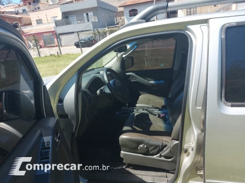 NISSAN FRONTIER 2.5 SL 4X4 CD Turbo EL 4 portas