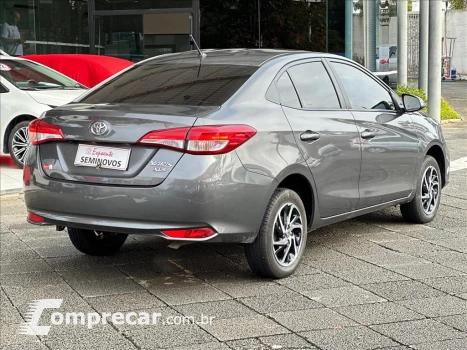 YARIS 1.5 16V FLEX SEDAN XLS CONNECT MULTIDRIVE