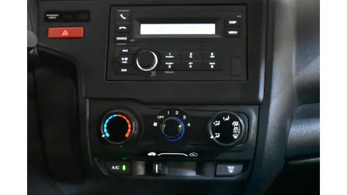 FIT - 1.5 DX 16V 4P MANUAL