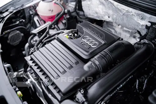 Q3 1.4 TFSI/TFSI Flex S-tronic 5p